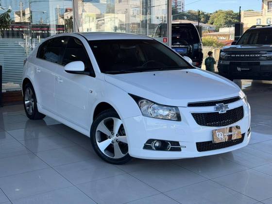 CHEVROLET CRUZE 1.8 LT 16V FLEX 4P MANUAL
